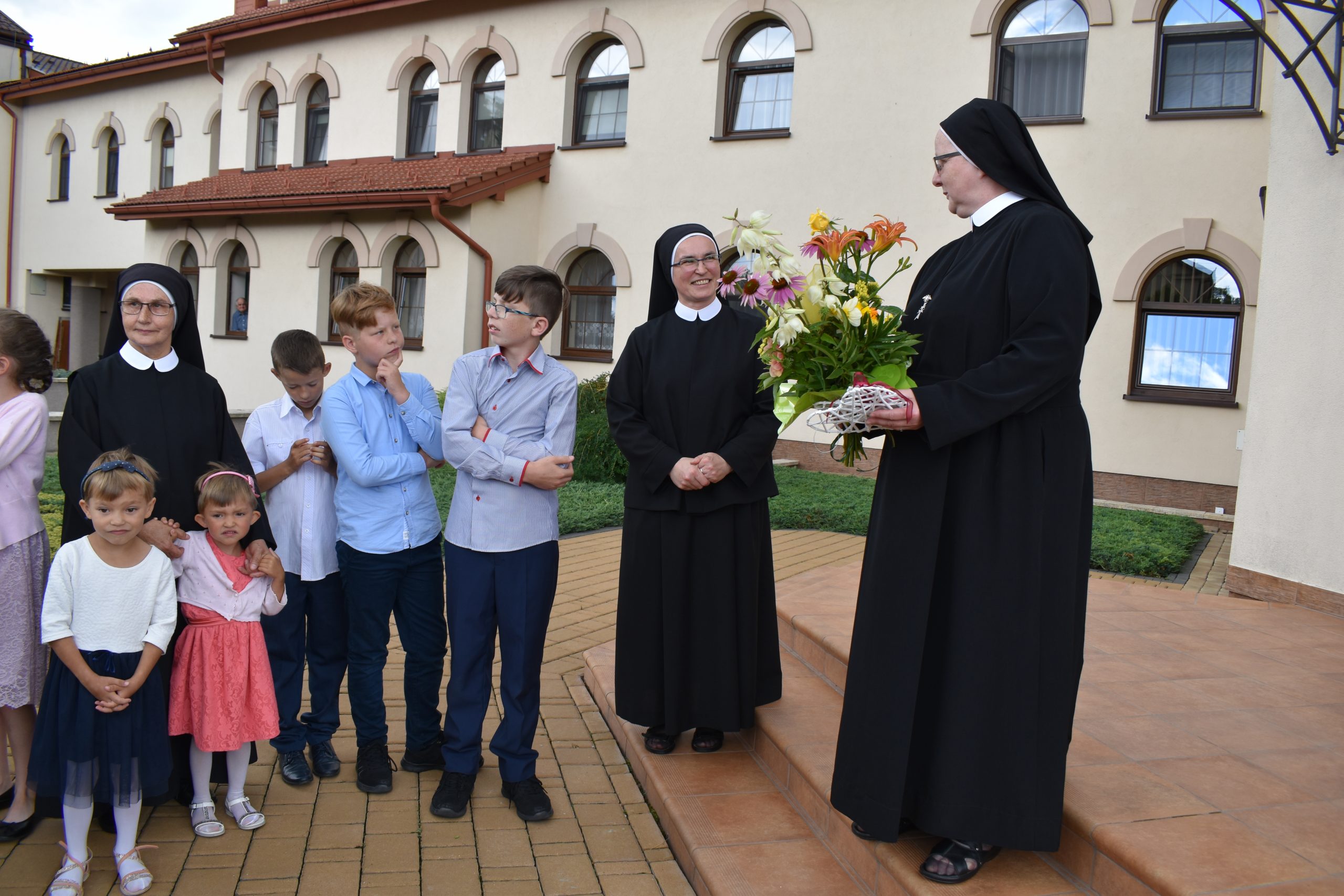 Read more about the article Spotkanie Dzieci i Młodzieży z Przełożoną Generalną 12.07.2020 r.